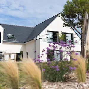 La Maison Des Embruns Gasthof